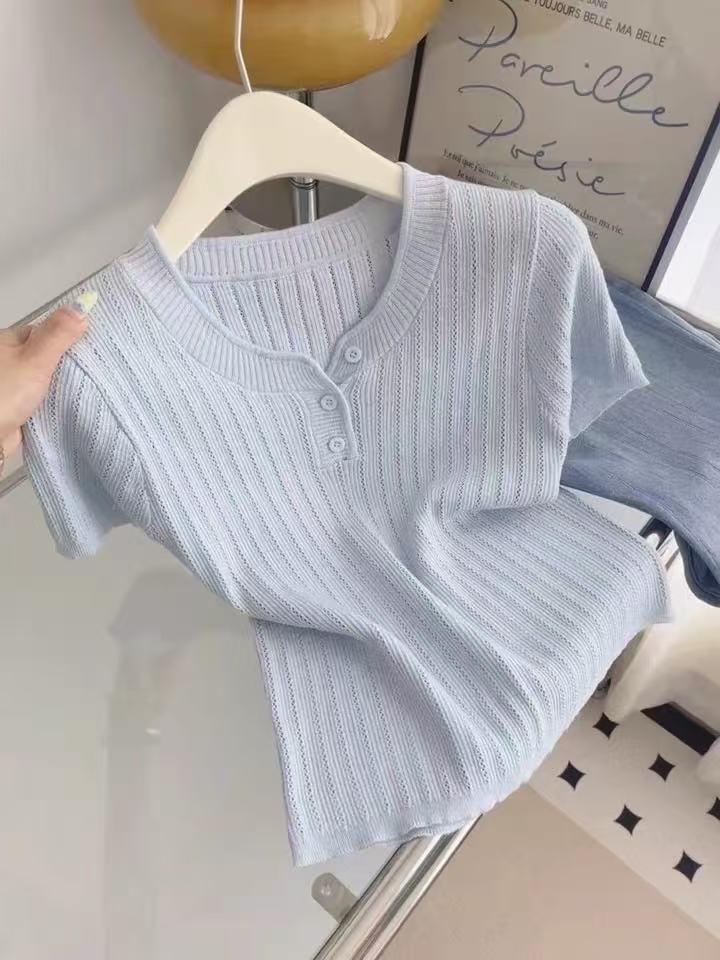 蓝色温柔气质针织短袖t恤女2025夏季新款设计感圆领正肩显瘦上衣