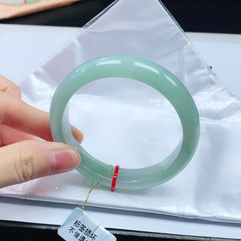 【闪购商品】翡翠手镯未镶嵌天然缅甸a货手镯54+