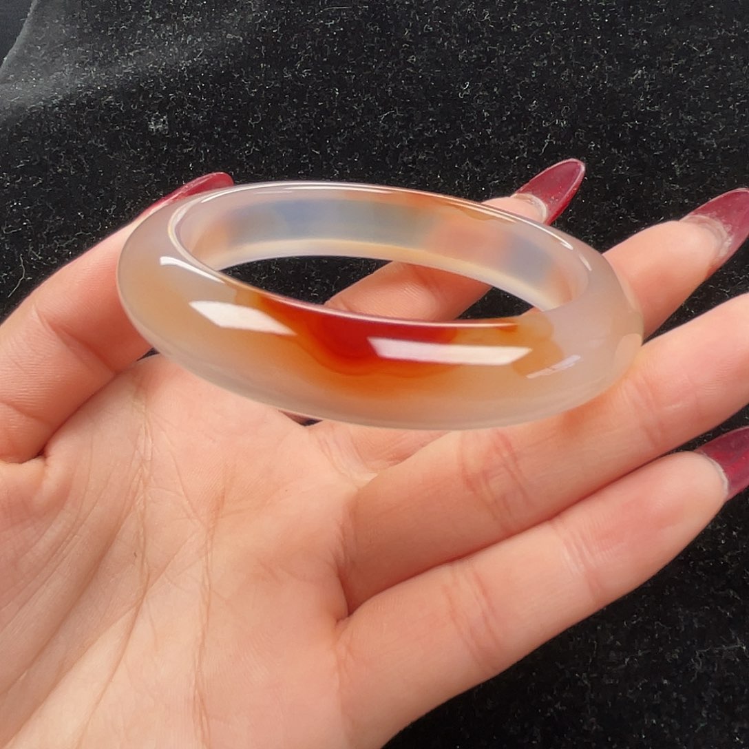 玛瑙/玉髓手镯未镶嵌