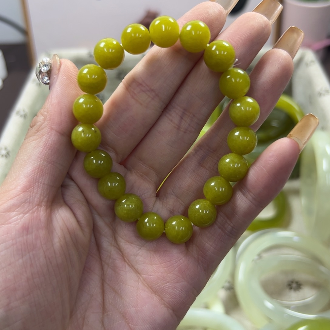 蛇纹石玉手镯未镶嵌351