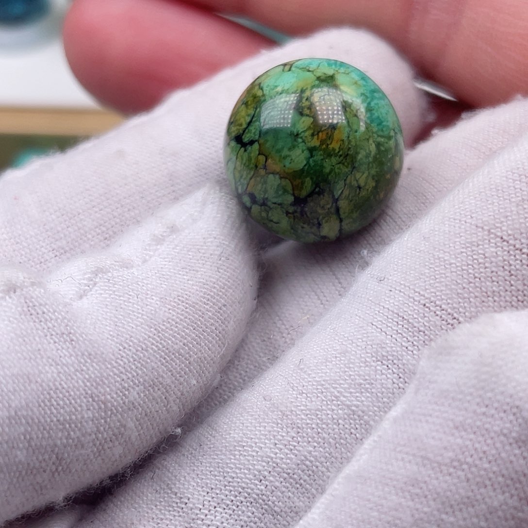 绿松石配饰未镶嵌