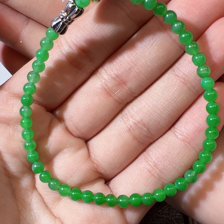 翡翠挂件18K金镶嵌翡翠