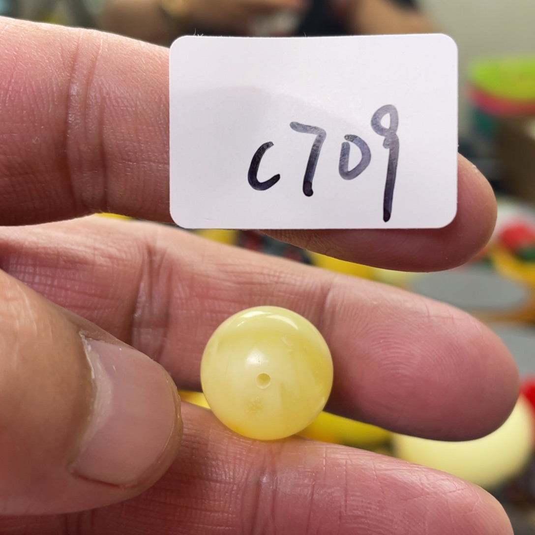 手链琥珀未镶嵌多样性发，发其中一件