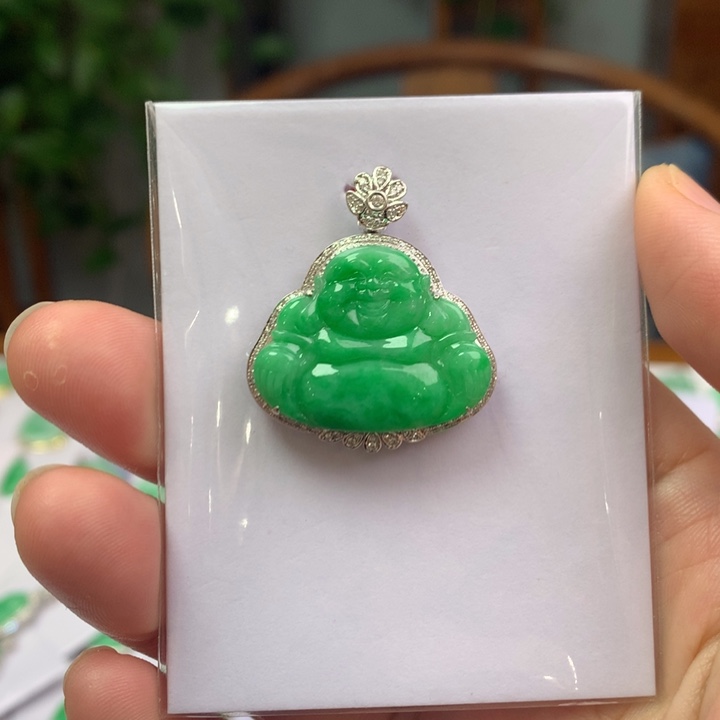 翡翠颈饰18K金镶嵌翡翠翡翠吊坠