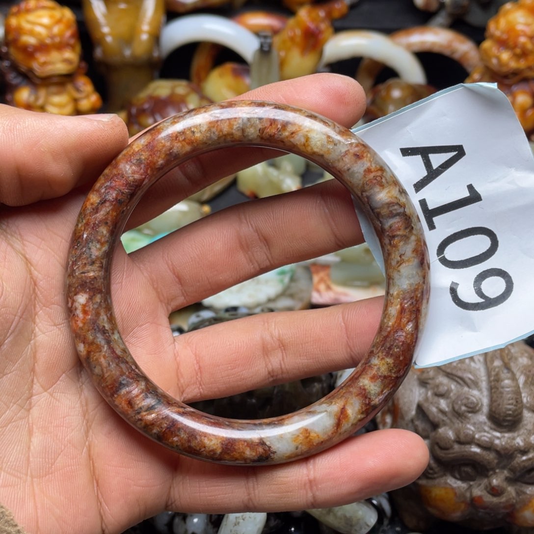 和田玉（糖玉）挂件未镶嵌