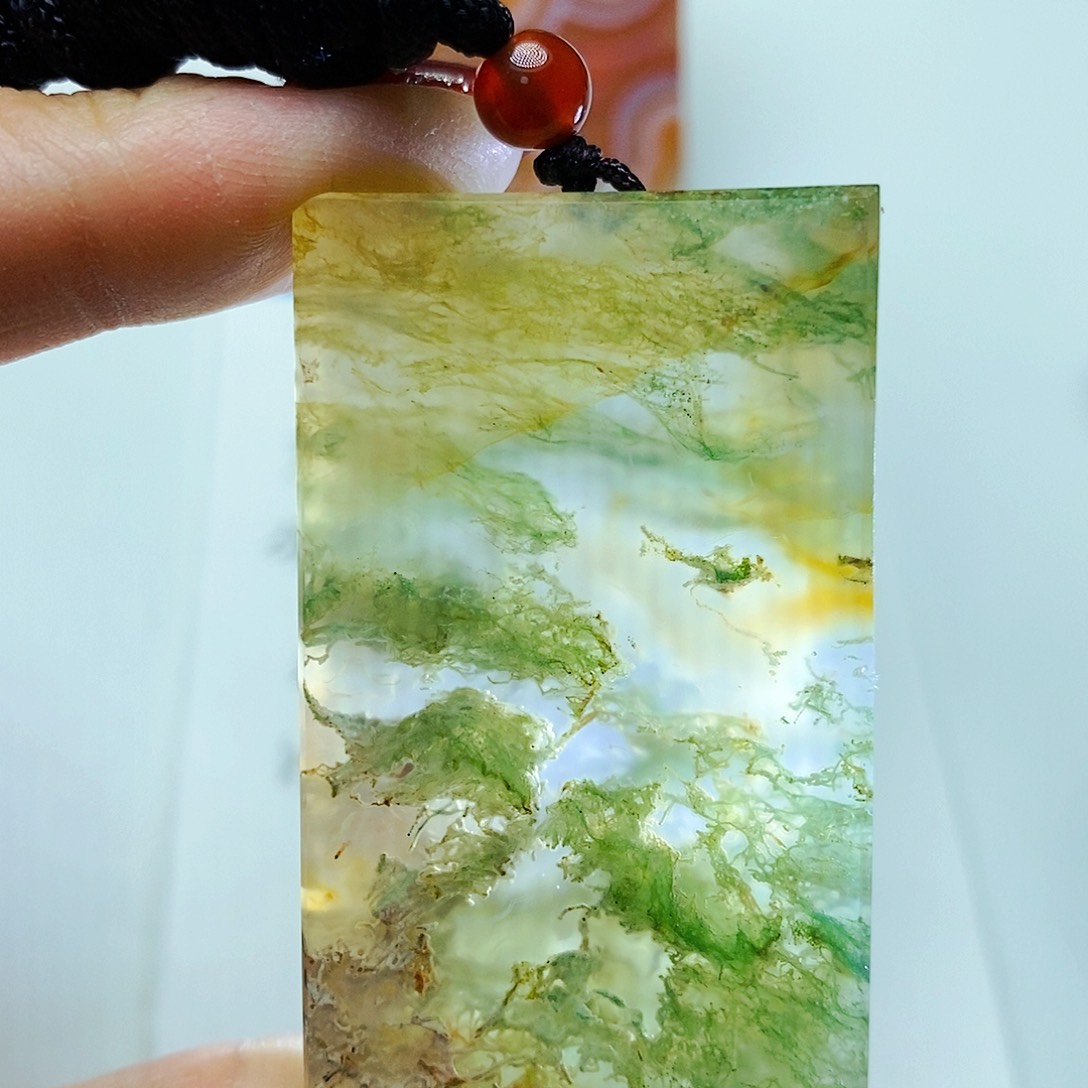 玛瑙/玉髓颈饰未镶嵌五*