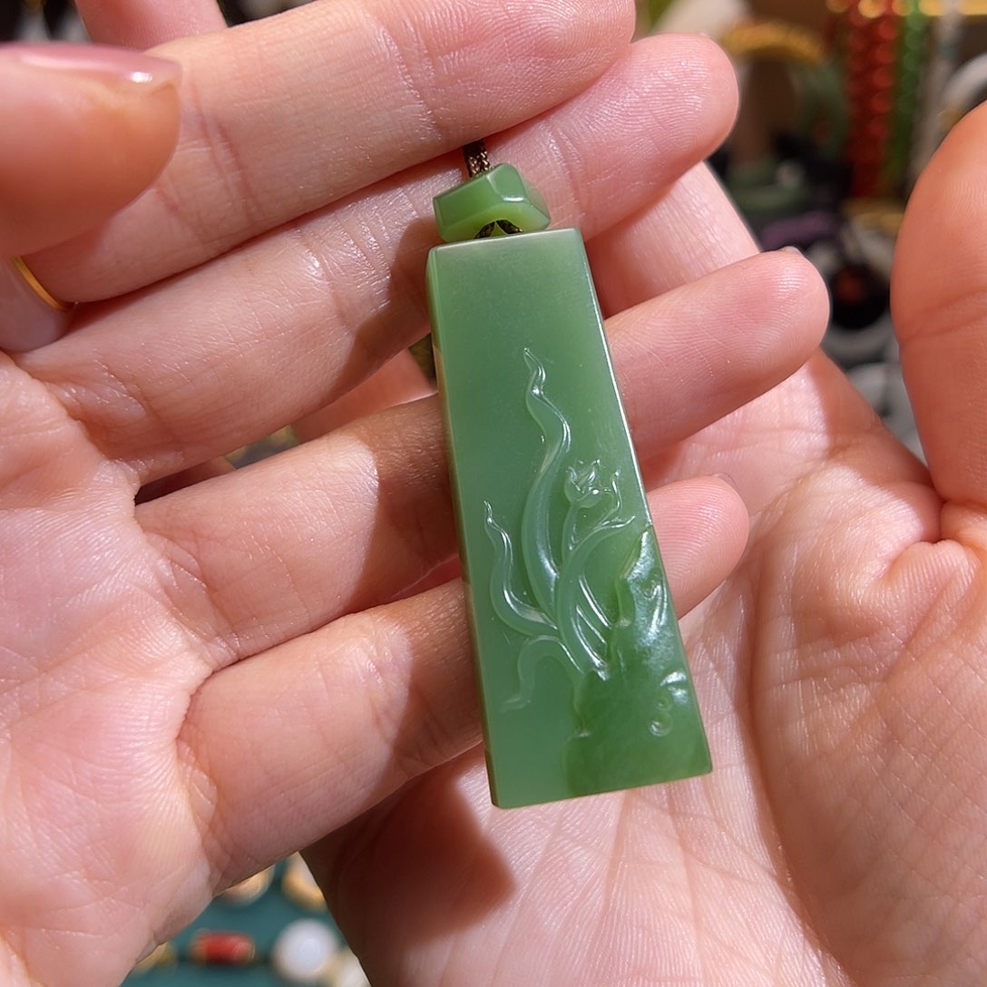 和田玉挂件未镶嵌丁*