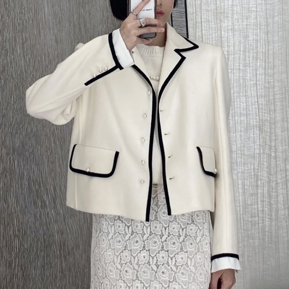 99新 MIU MIU/缪缪 bk339/珍珠扣小香风外套 36 羊毛