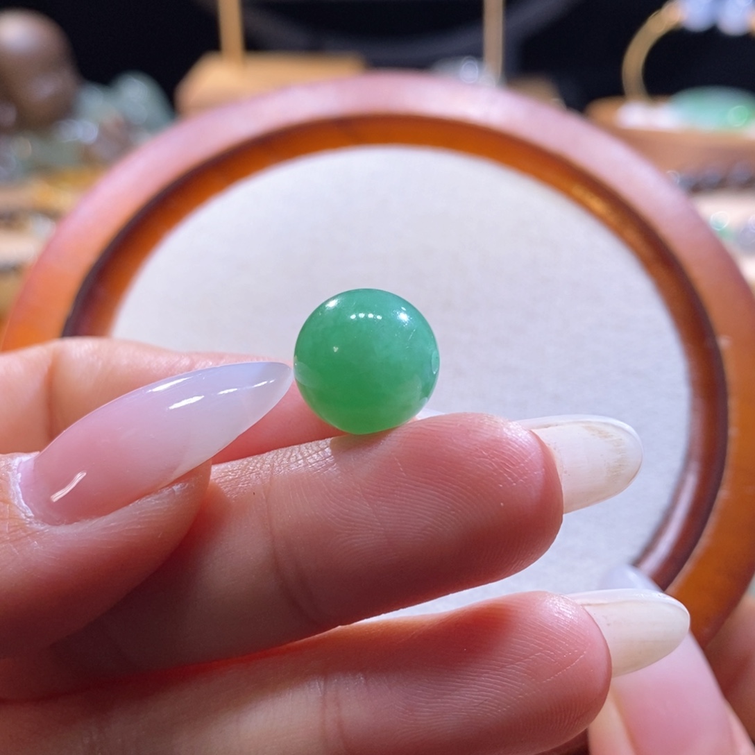 一****翡翠未镶嵌吊坠(不含链)翡翠绿珠