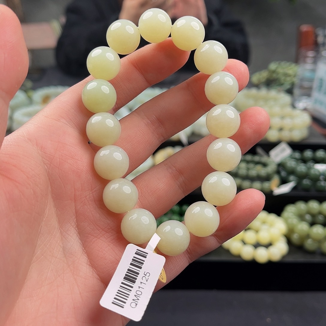 和田玉手串未镶嵌