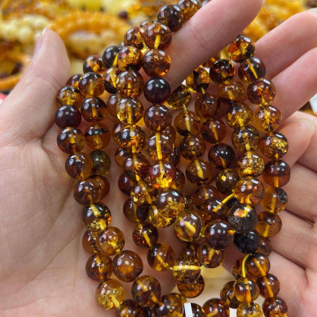 未镶嵌琥珀珠宝奇石