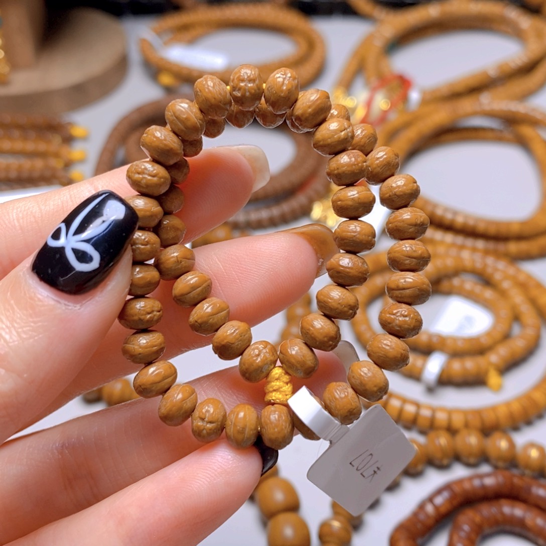 手串紫金鼠19.鼠尖料雕刻小凤眼手持6.2