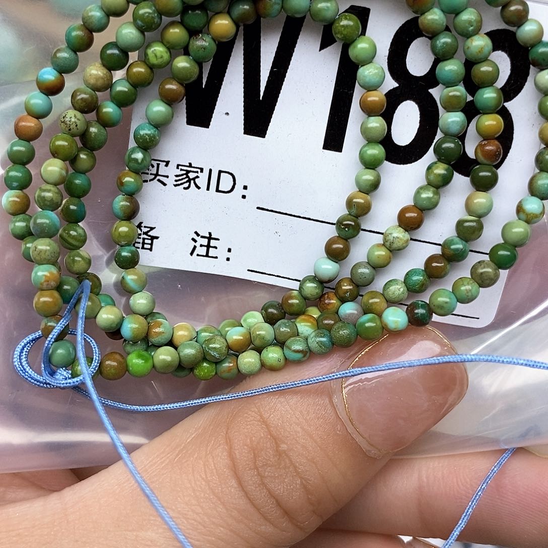 绿松石配饰未镶嵌