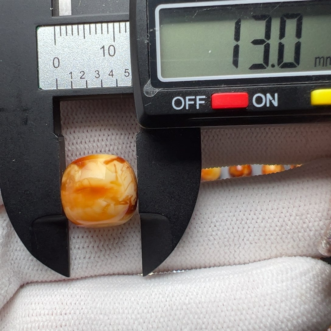 琥珀裸石未镶嵌琥珀裸石未镶嵌13老型