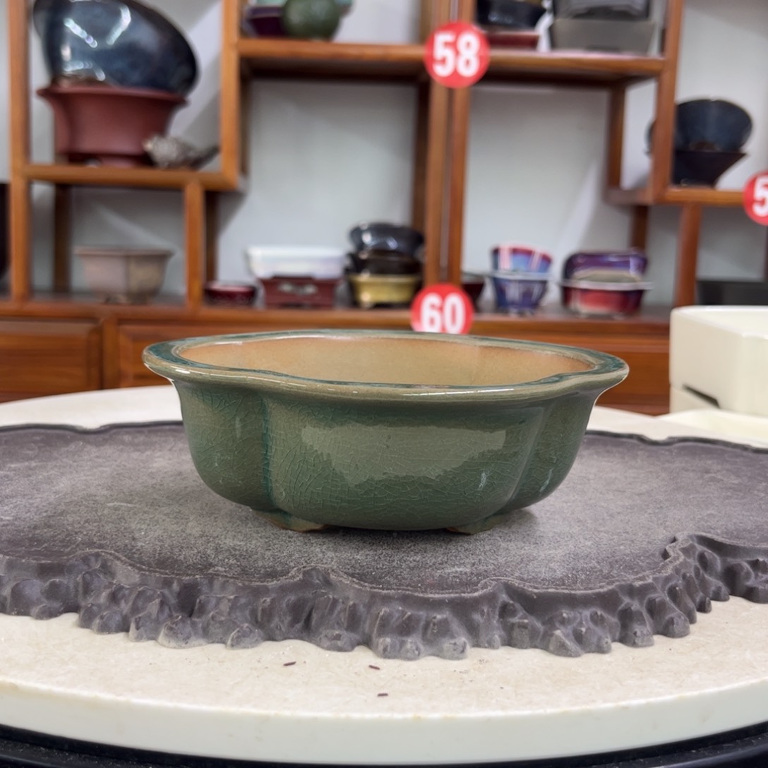 紫砂花盆瑕疵5-15-13。。。