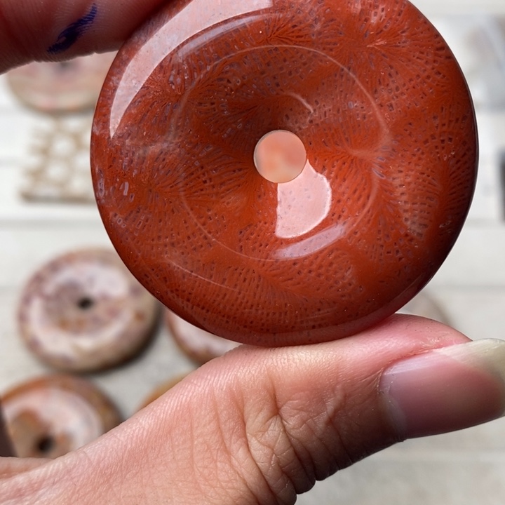 硅化玉颈饰未镶嵌