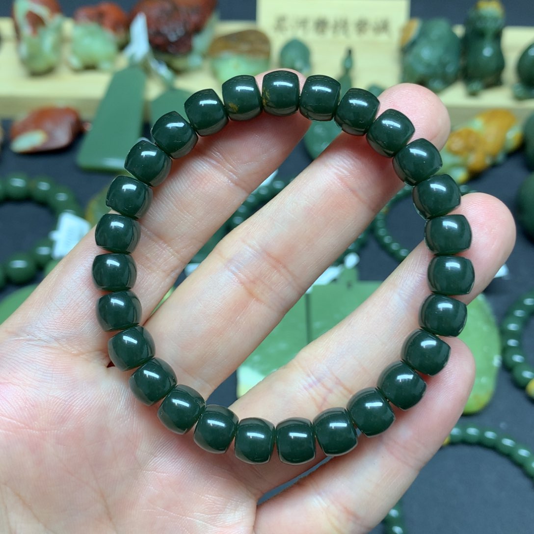 岫岩河磨玉（透闪石质玉）手链未镶嵌相*居