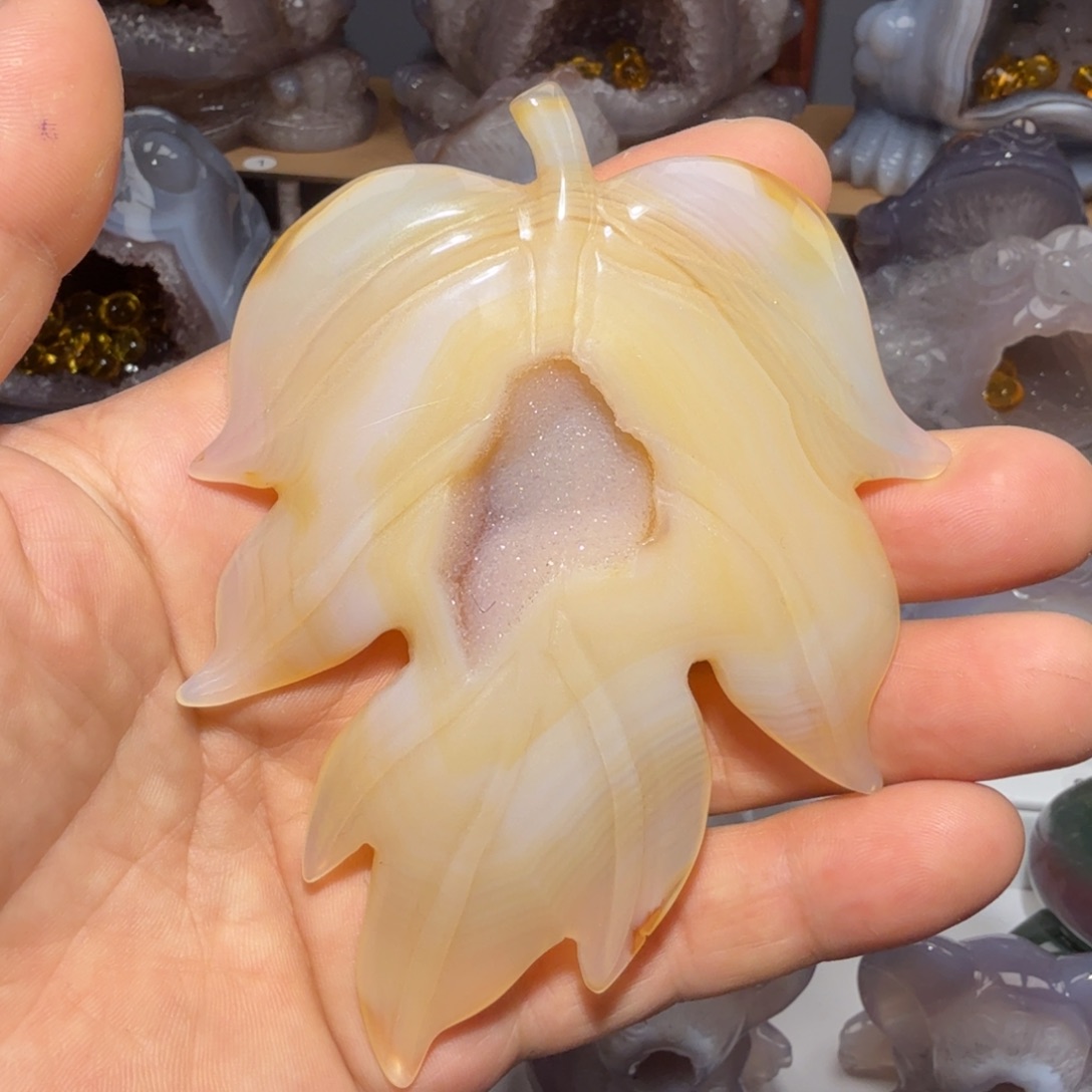 段***H玛瑙/玉髓未镶嵌摆件