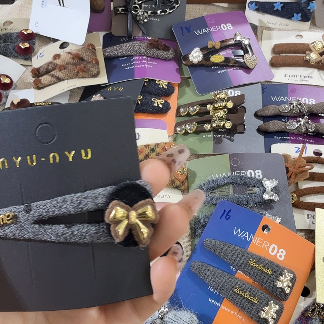 七****皮质铁合金夹子10