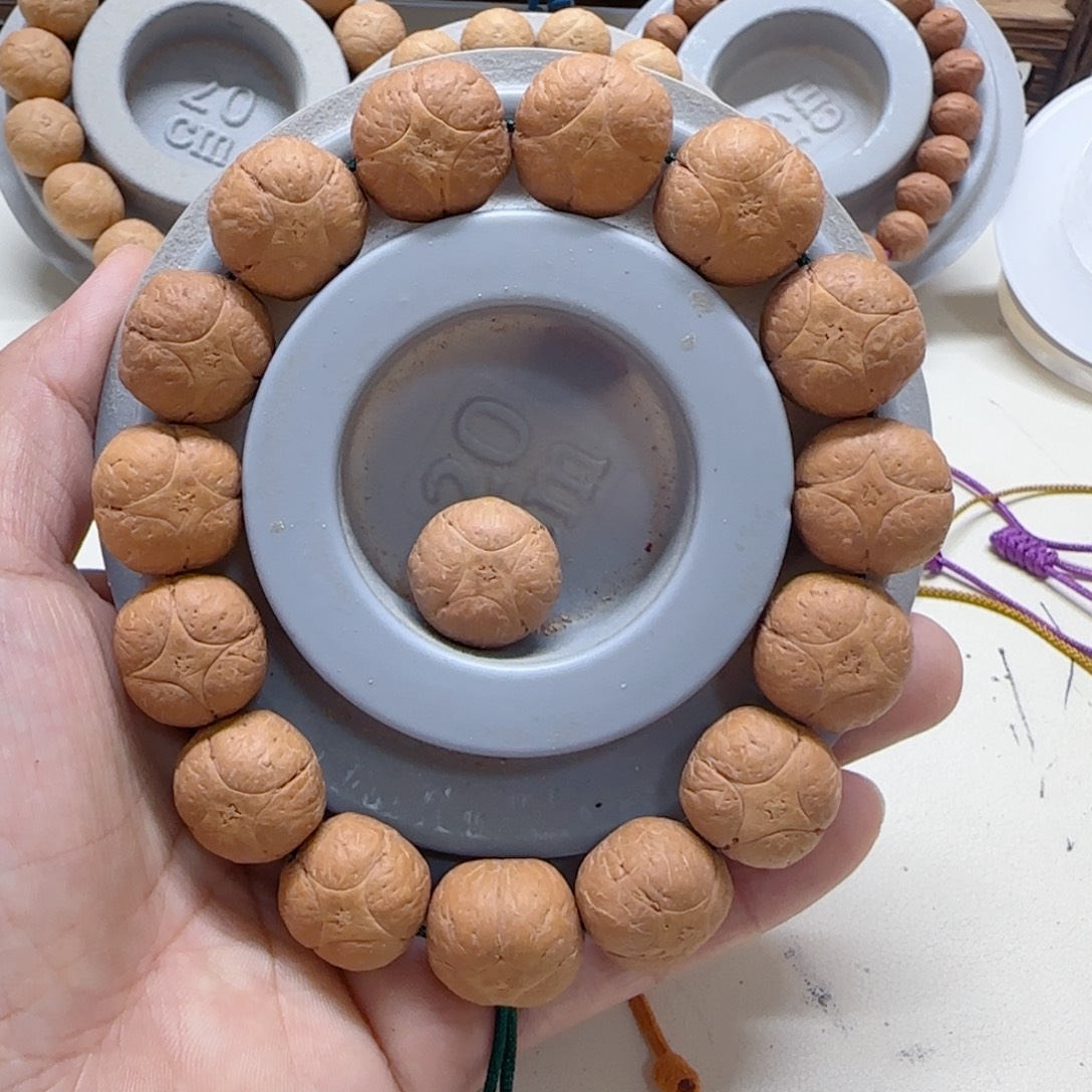 柠****手串凤眼菩提19mm麒麟特价0@768