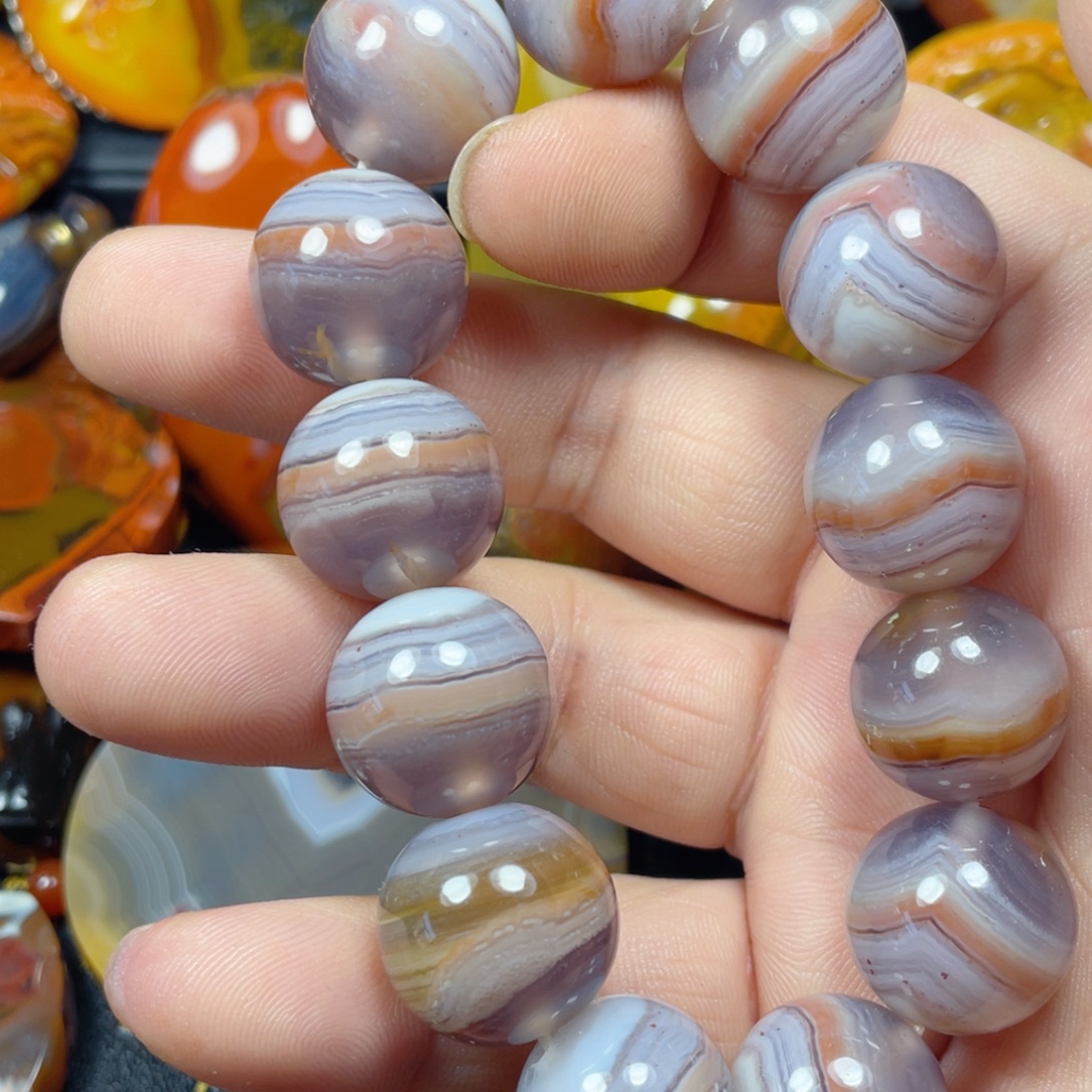 向***天玛瑙/玉髓未镶嵌颈饰