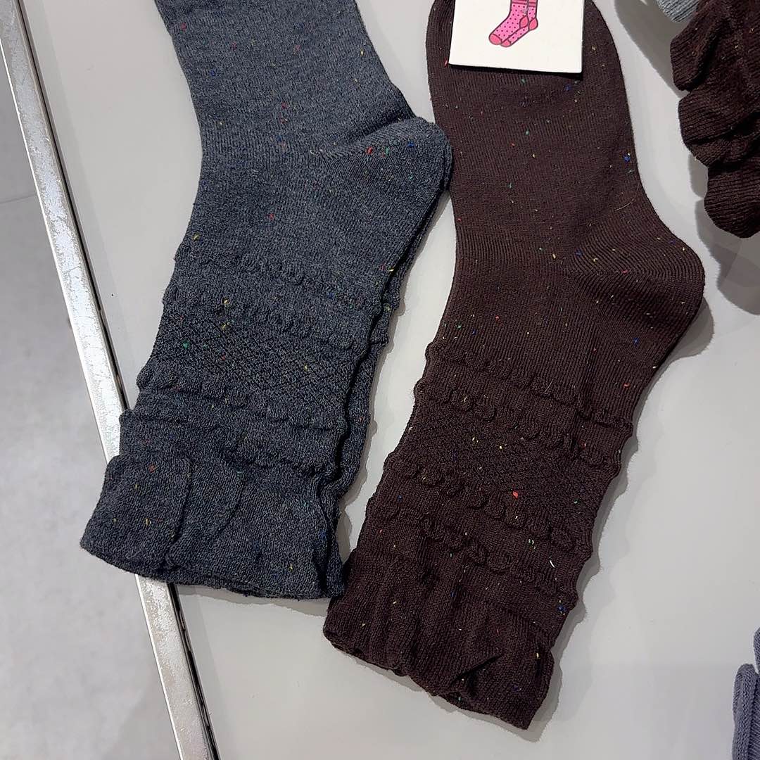 皮质非金属泡菜袜子