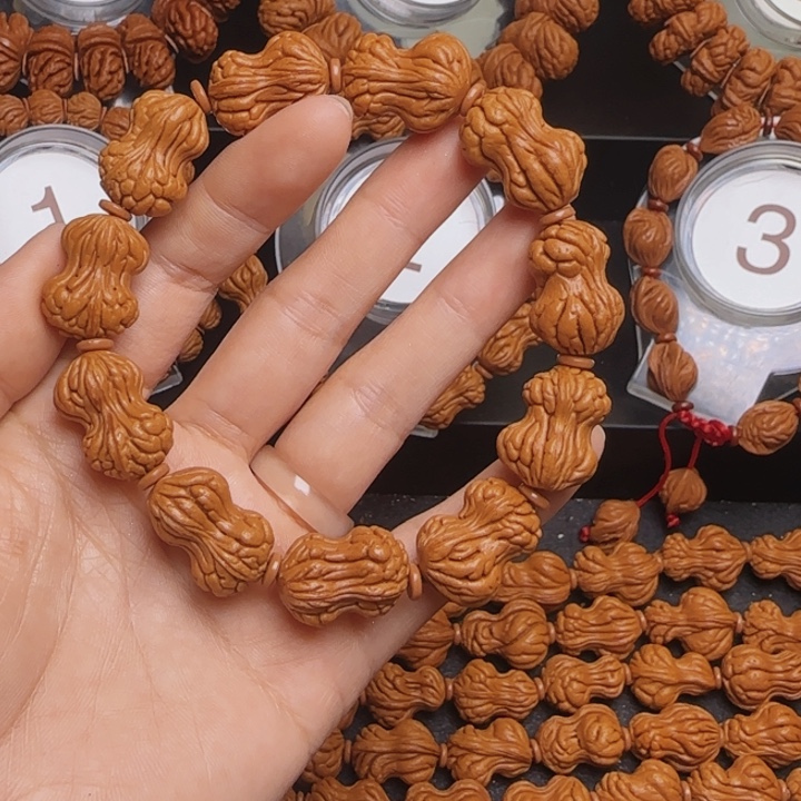 手串桃核龙纹桃核