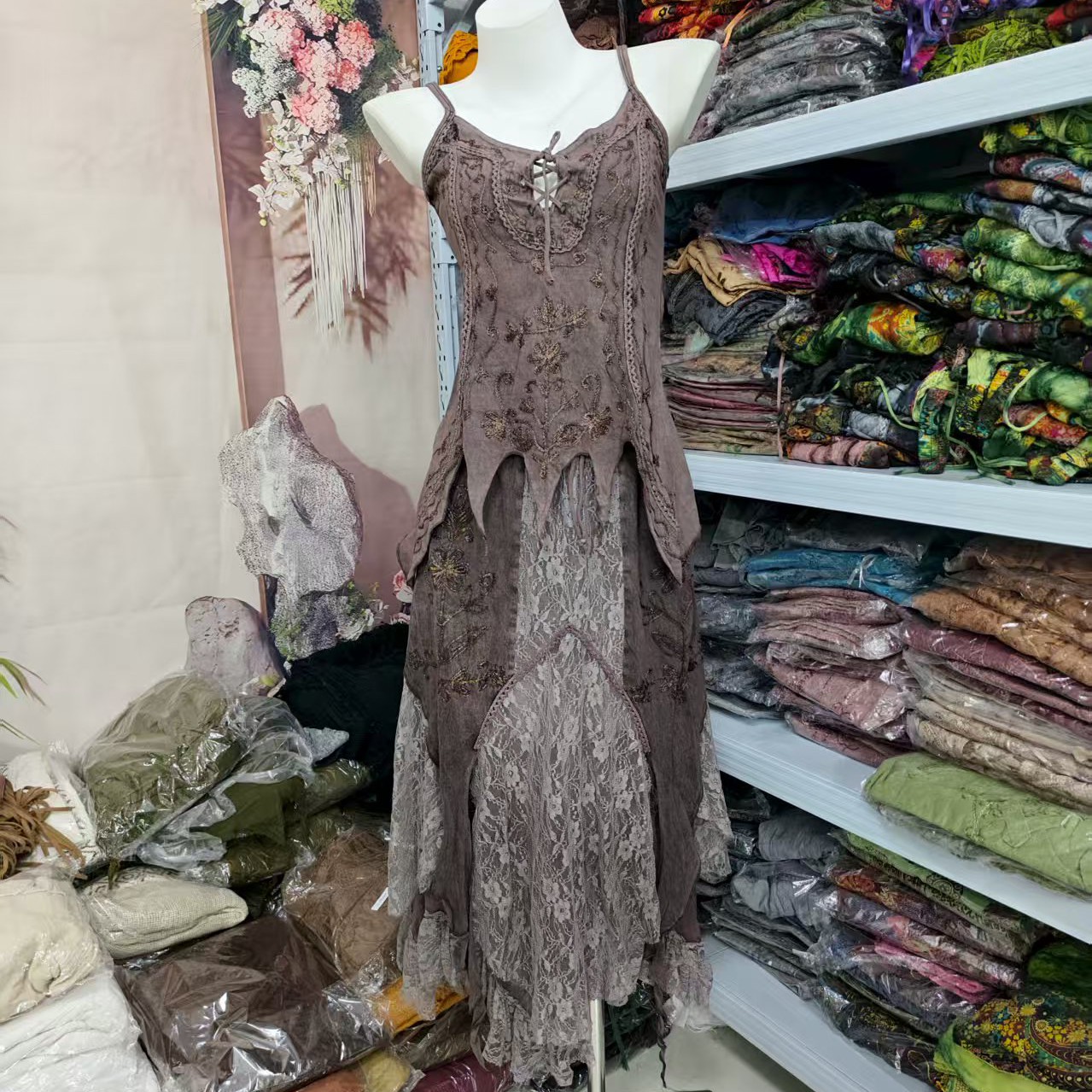 尼泊尔手工刺绣精灵套装复古小众辣妹风部落风森女多巴胺穿搭