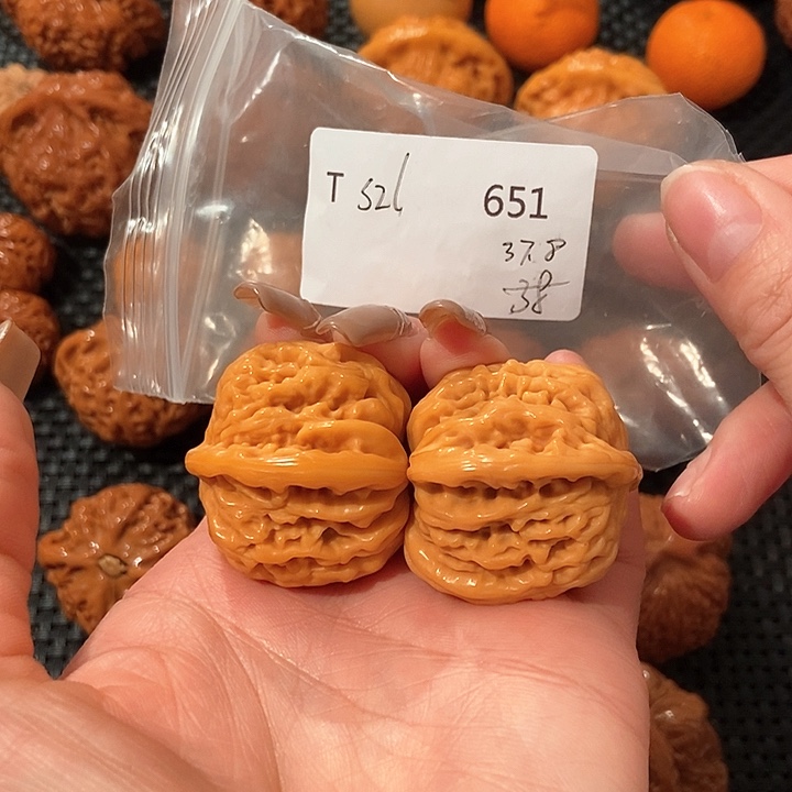 文玩核桃吊坠四座楼37.8