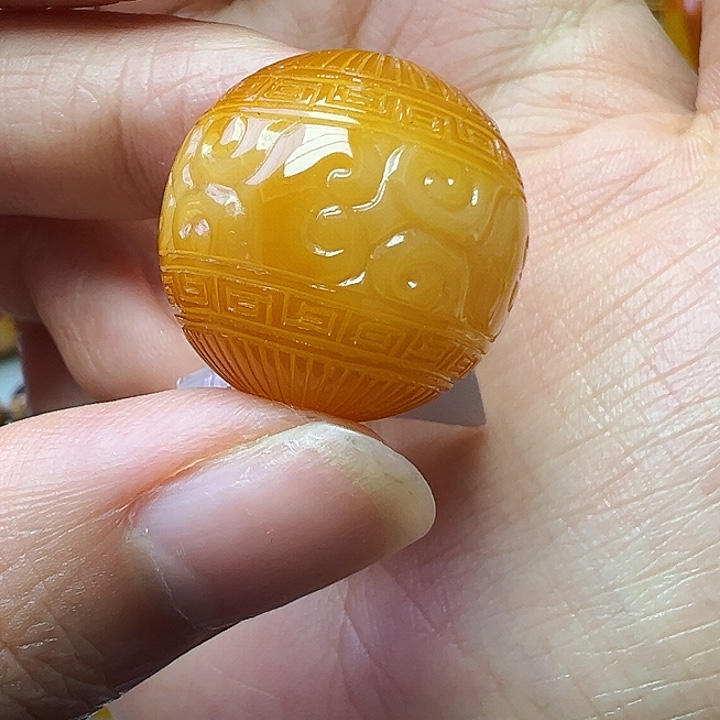 未镶嵌蜜蜡颈饰蜜蜡
