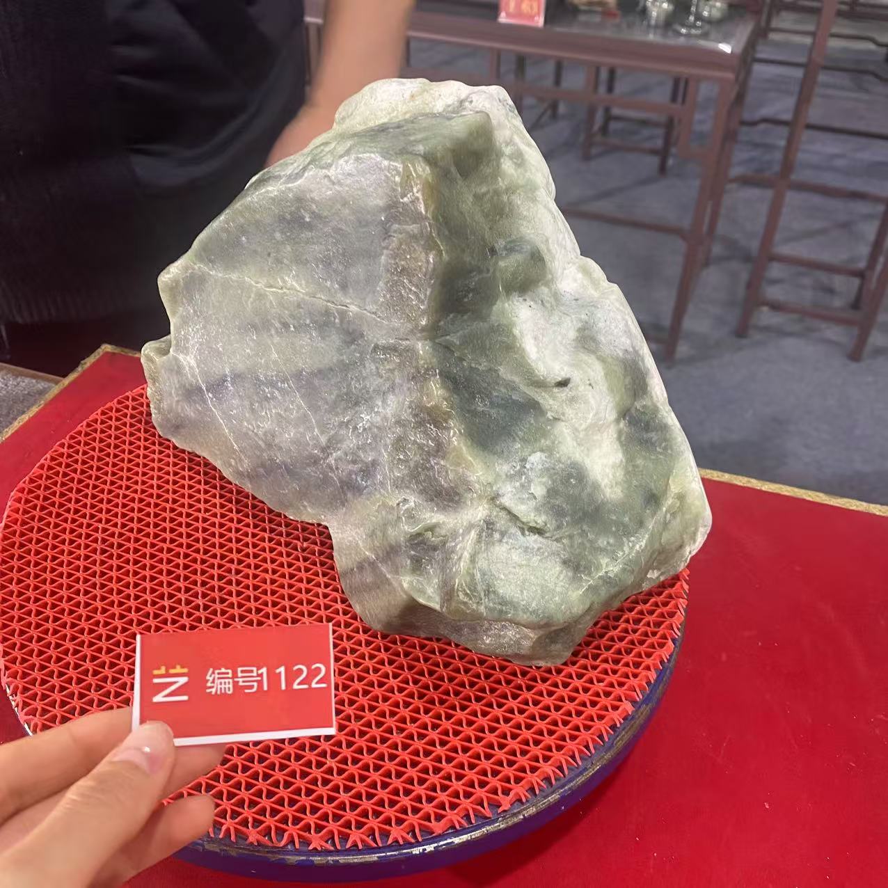 新疆玉料原石发一件编号1122