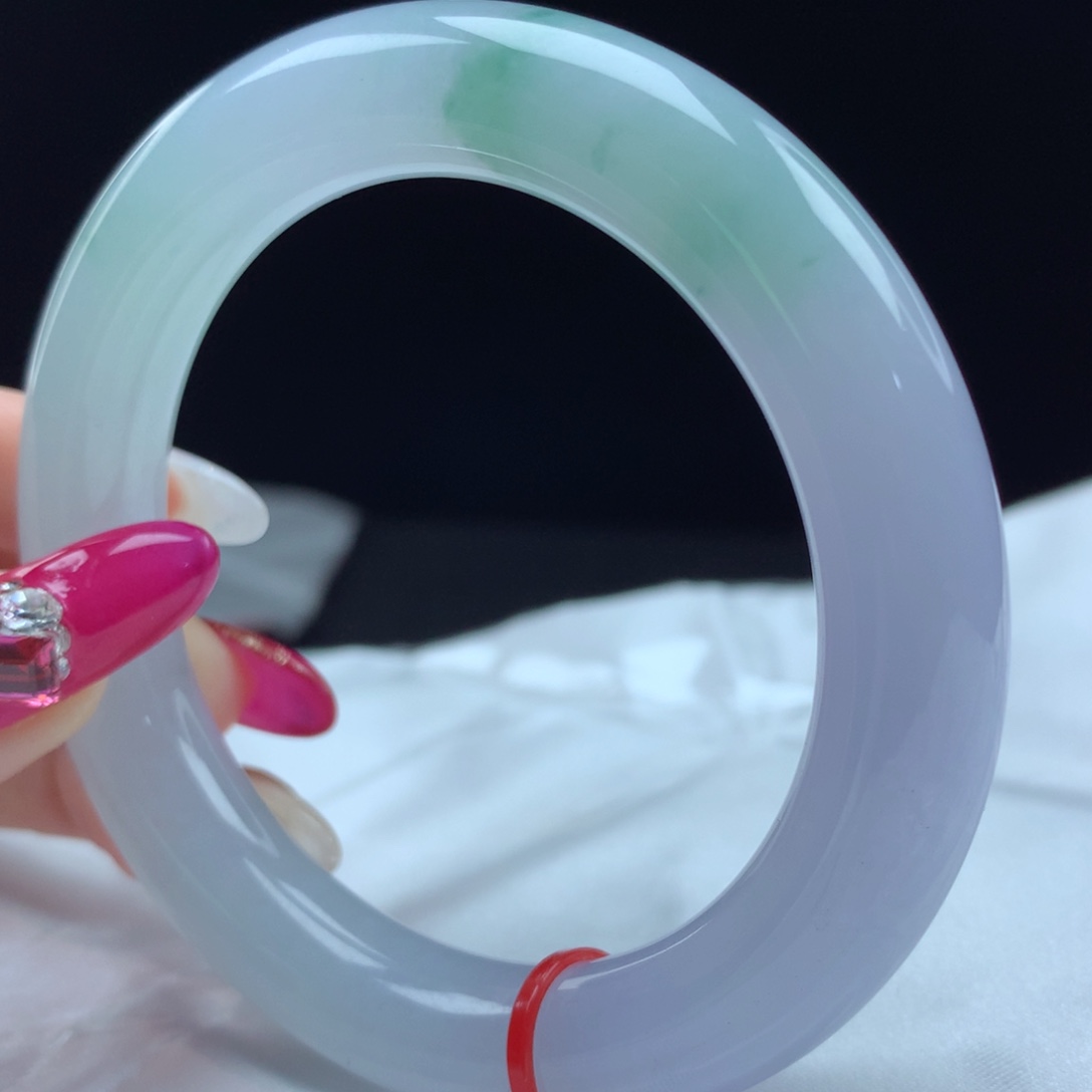 未镶嵌手镯（圆镯）翡翠97251，