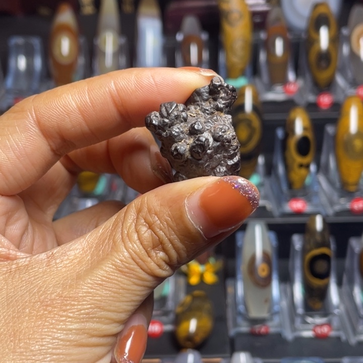 玛瑙/玉髓颈饰未镶嵌利**丸