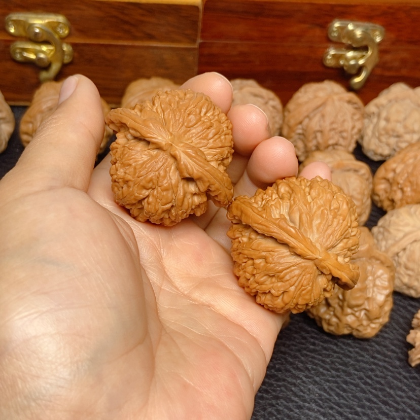 【闪购商品】吊坠文玩核桃广****会白狮子43