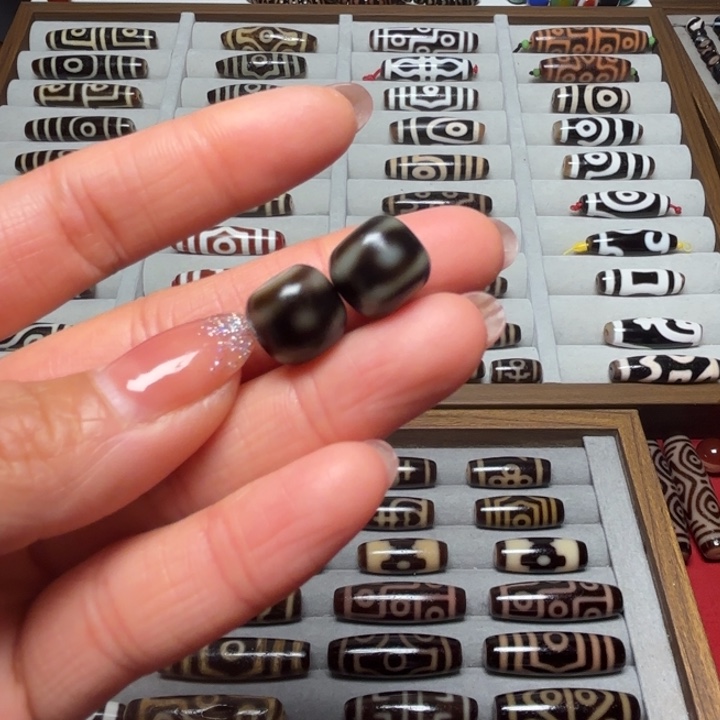 未镶嵌颈饰玛瑙/玉髓