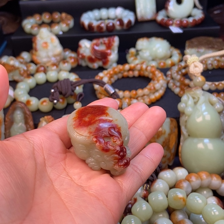 @***红岫岩河磨玉（透闪石质玉）未镶嵌把件