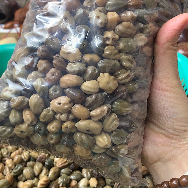 腼***蓝千眼菩提吊坠龙脊