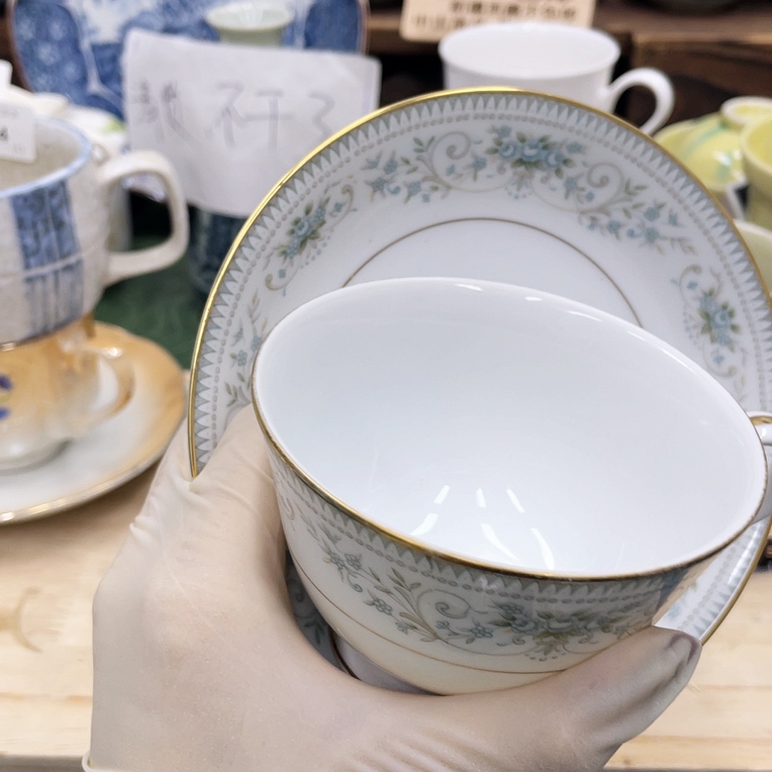 高***一鹿屋家的美丽瓷器呀