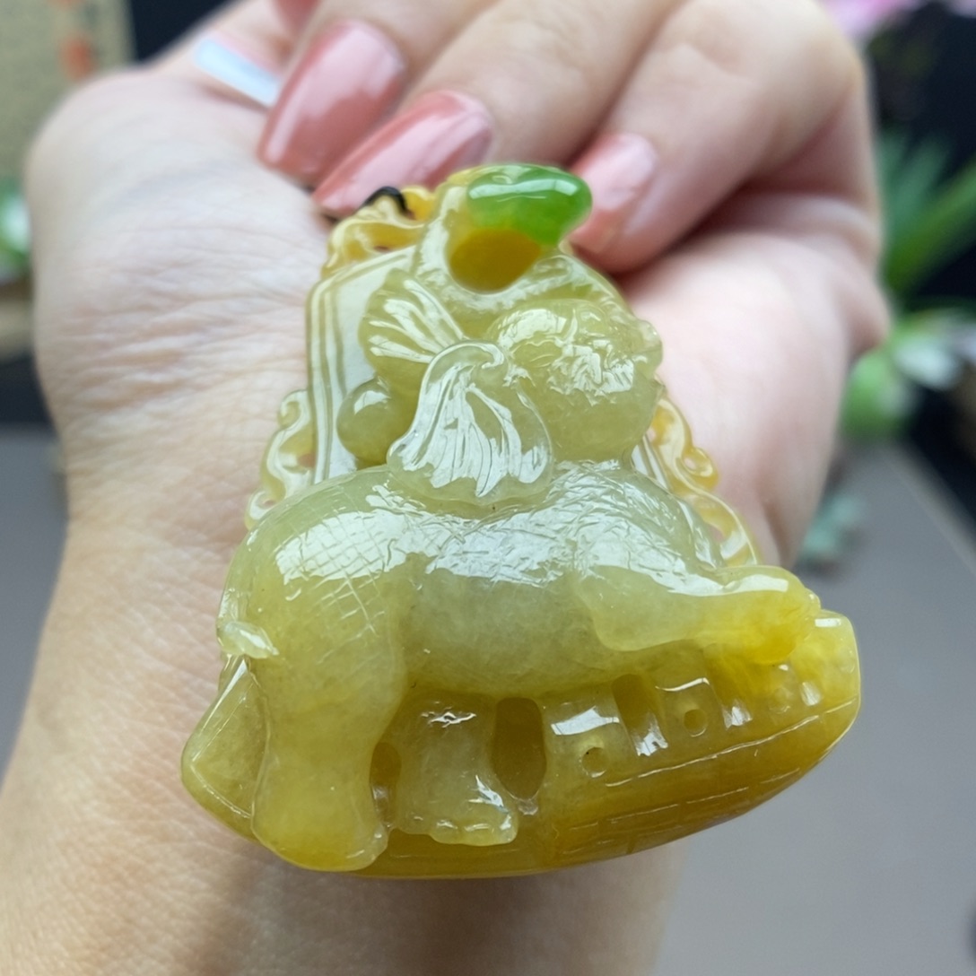 翡翠未镶嵌颈饰吊坠31