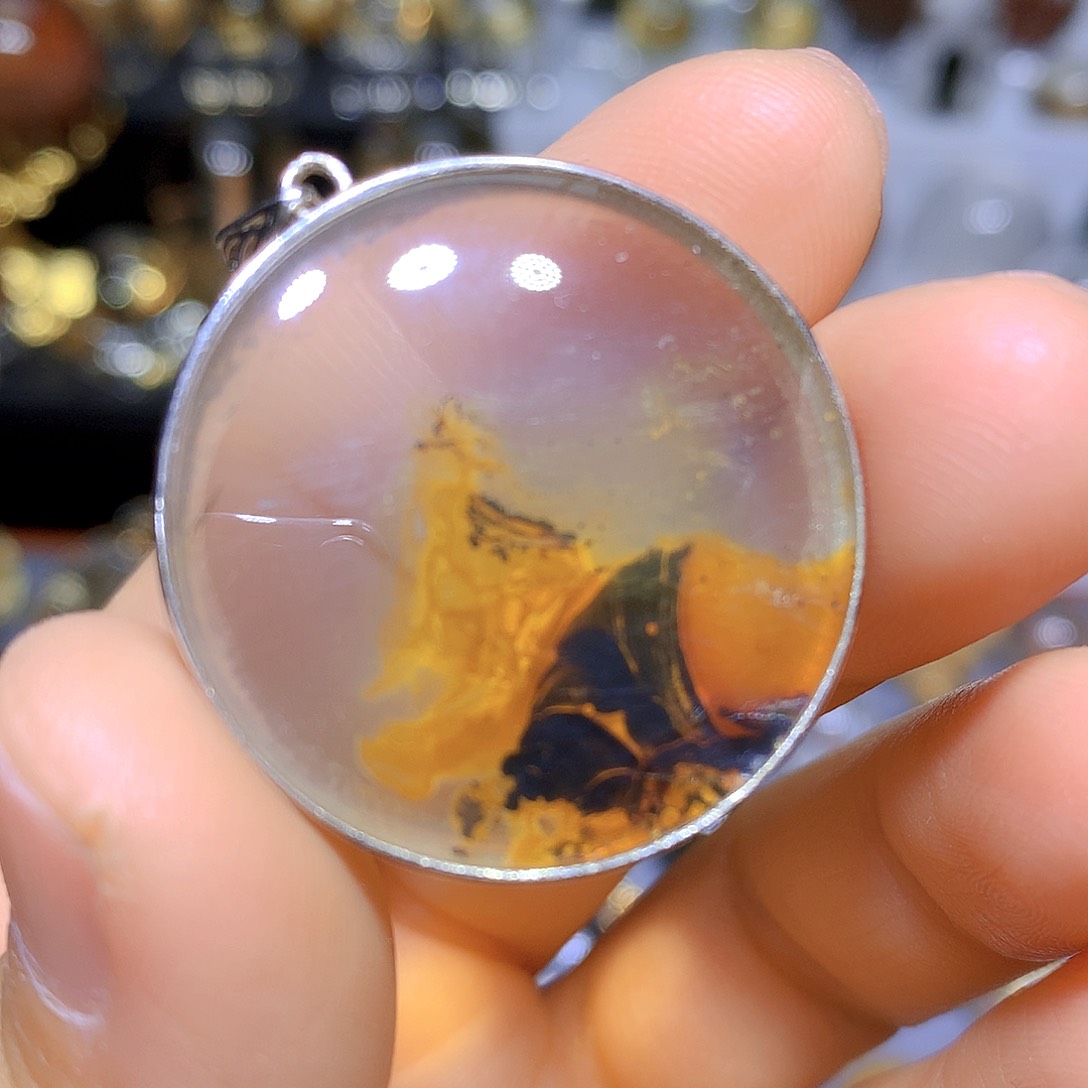 水晶吊坠银S925镶嵌天然水晶