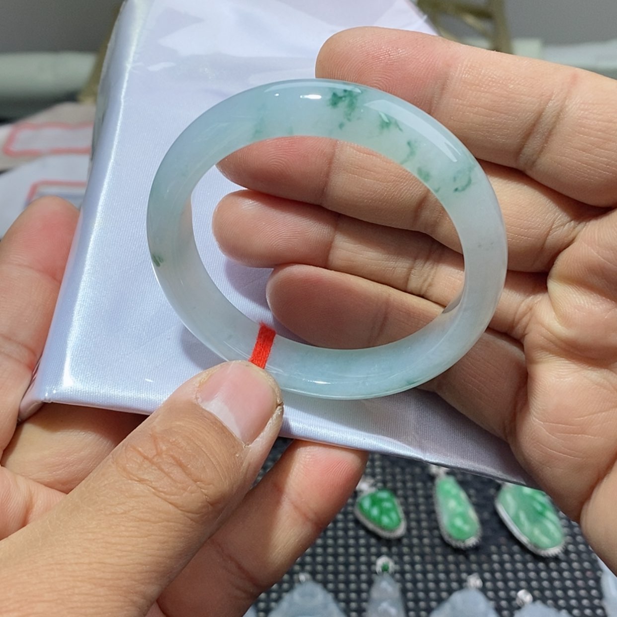 【闪购商品】翡翠手镯未镶嵌翡翠手镯