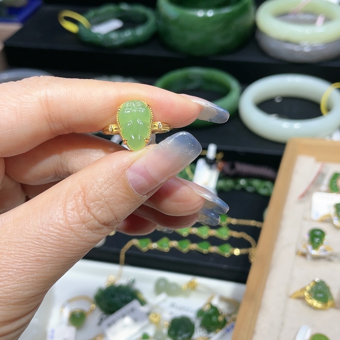 【闪购商品】和田玉戒指银S925镶嵌