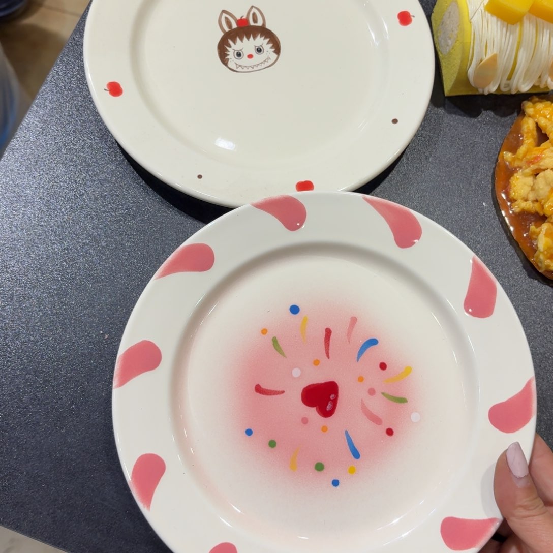 瓷微瑕两个8寸介意勿拍不影响使用