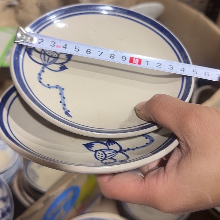 库存微瑕手绘小碟子两个