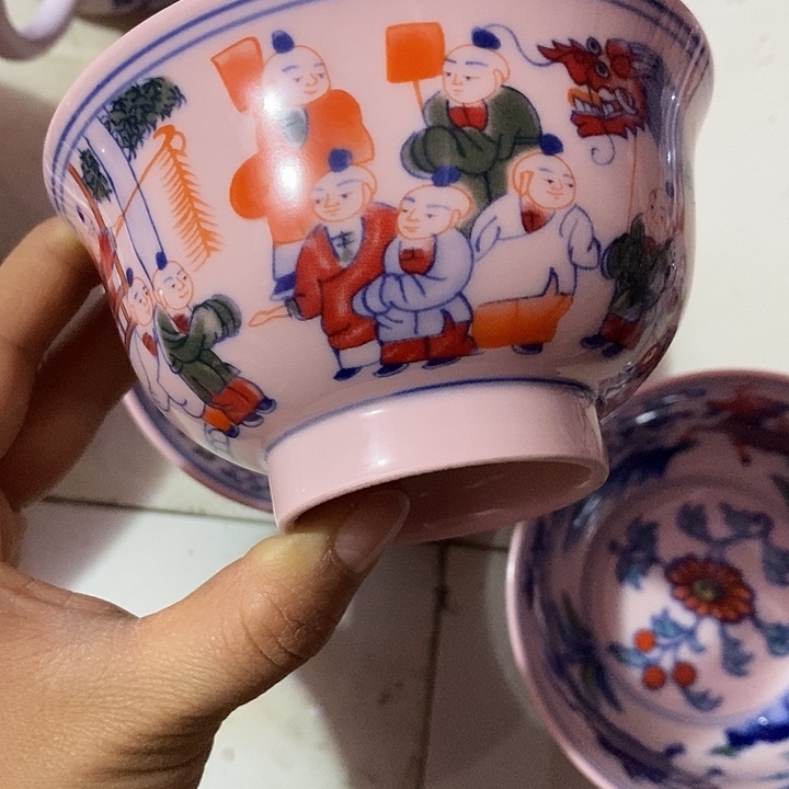 摆件陶4.5寸红稀土童子碗