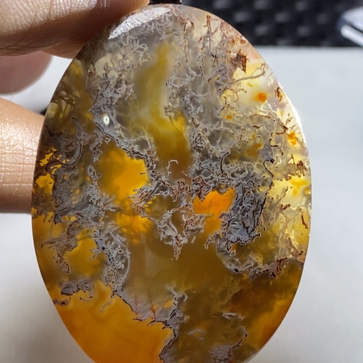 玛瑙/玉髓颈饰未镶嵌