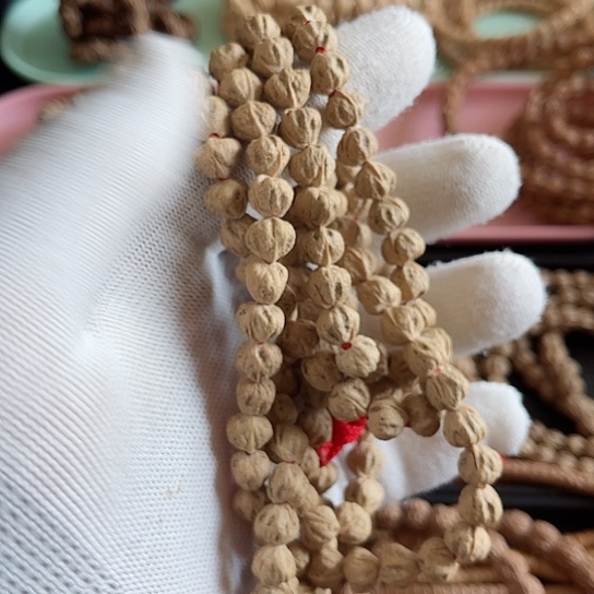 柏香籽/百香籽手串V***?