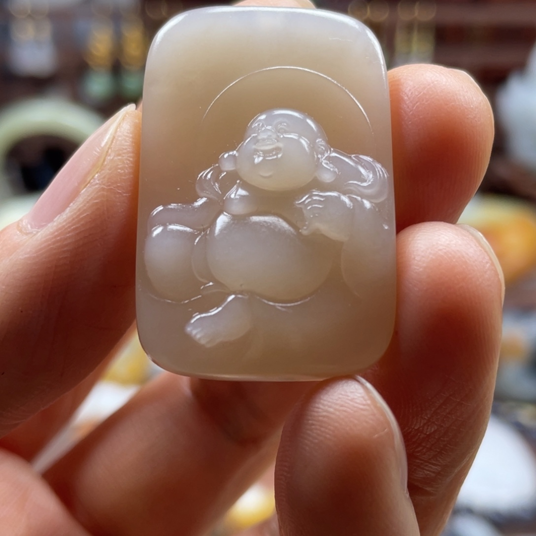 逗***姐和田玉未镶嵌挂件