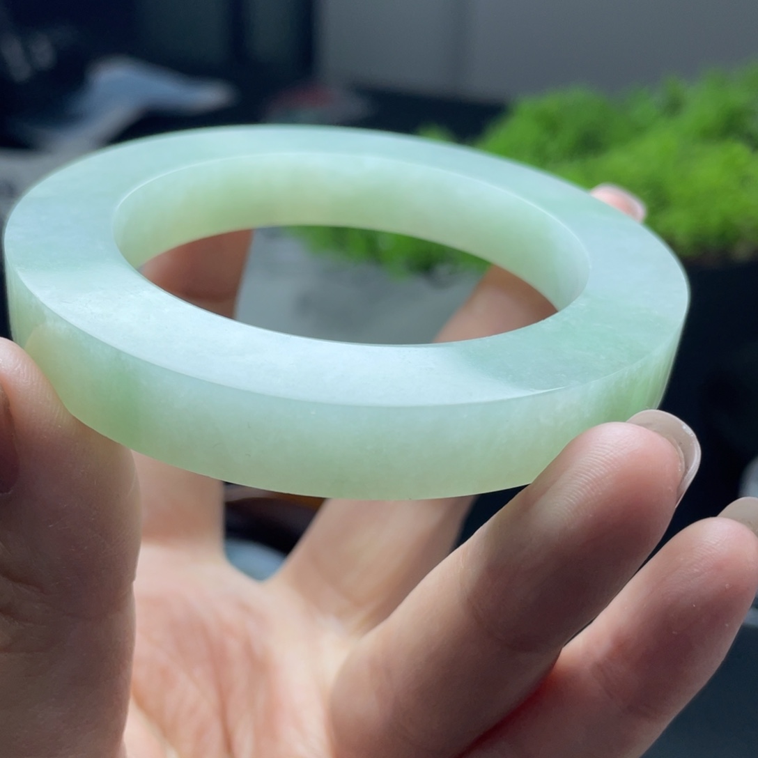 定制翡翠手镯未镶嵌