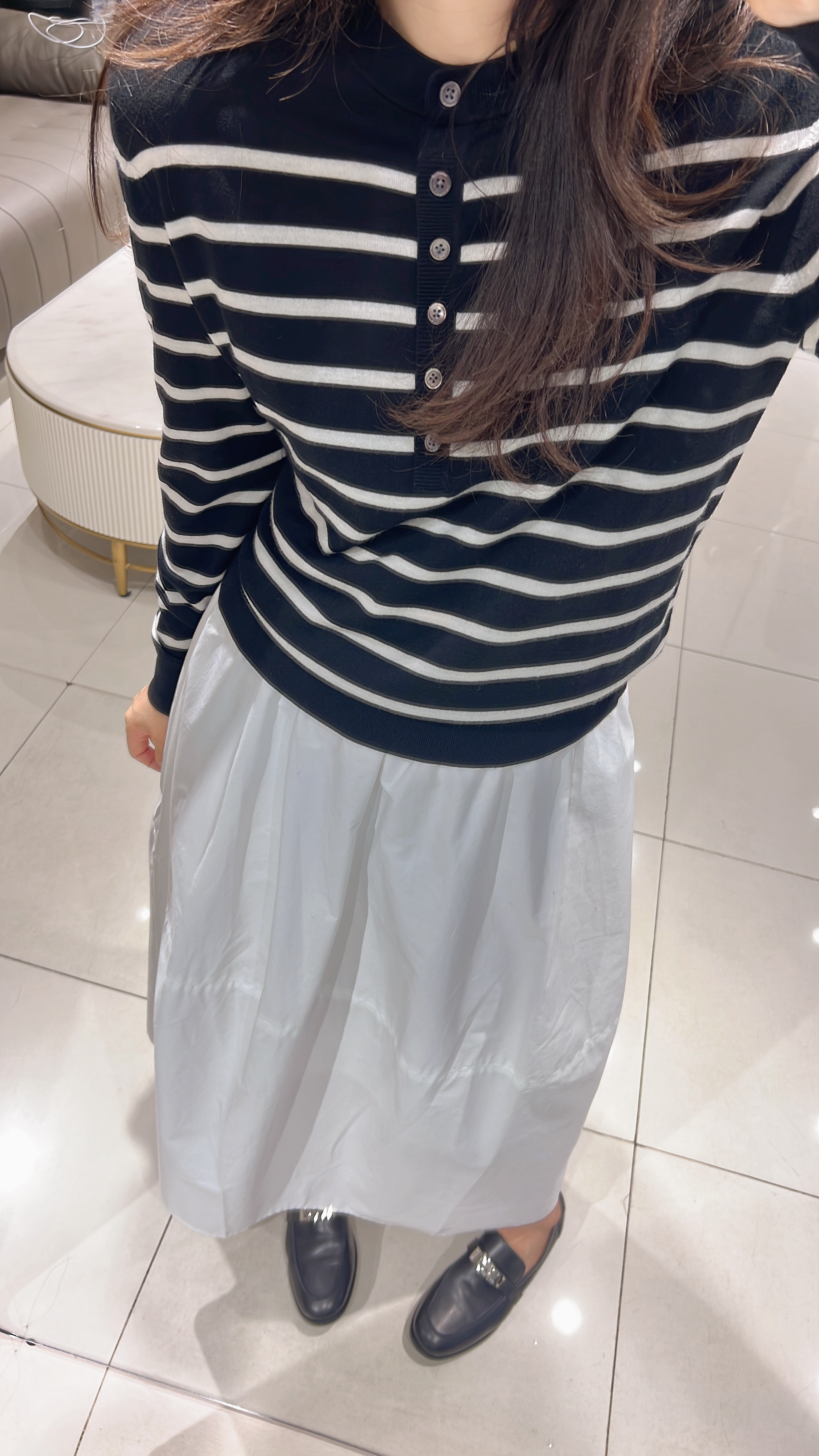 【雅祺YAQI】圆领女黑白条纹衫针织宽松型休闲时尚宽松秋冬